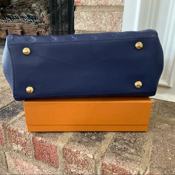 Sold Stunning Rare Louis Vuitton Montaigne MM Blue - Picture 6 of 14